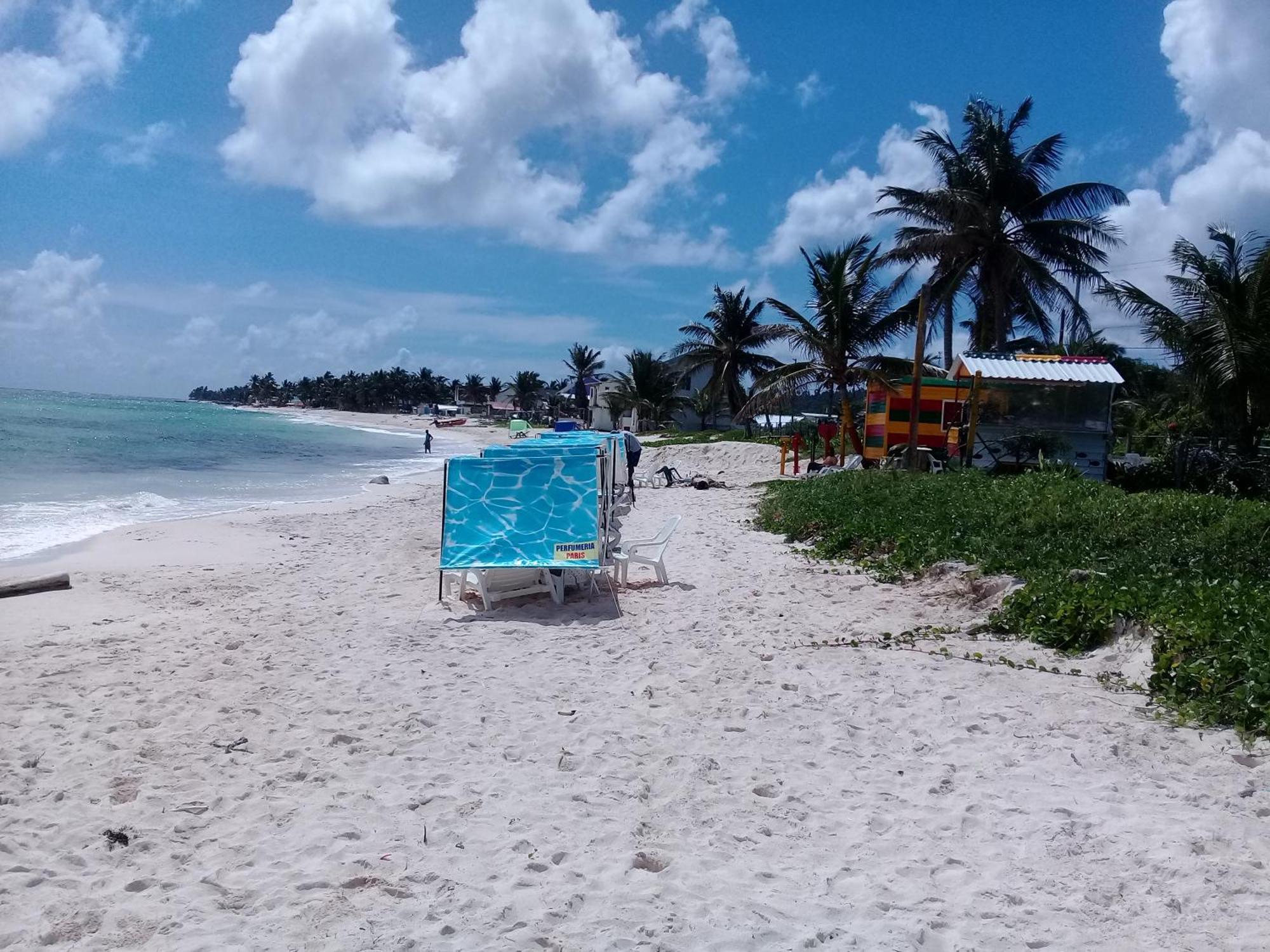Victoria'S Gennie Bay Village Hostal San Andres  Bagian luar foto