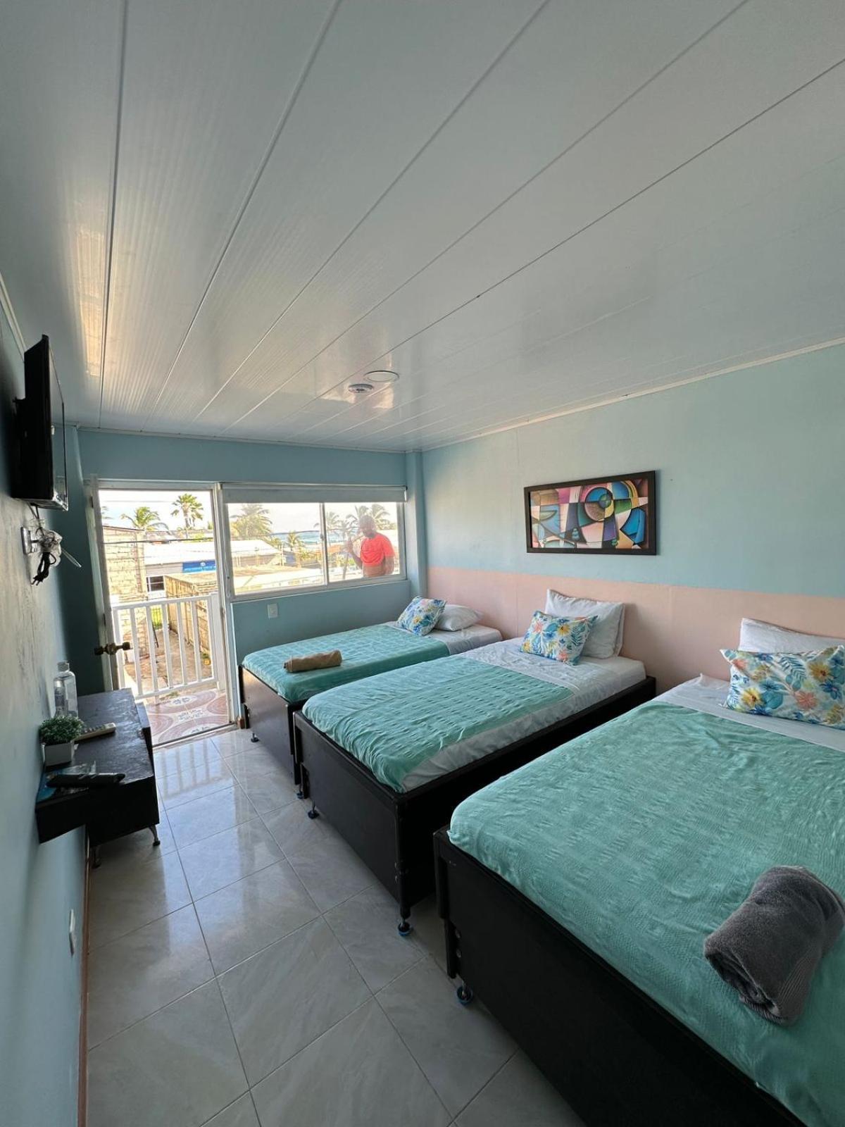 Victoria'S Gennie Bay Village Hostal San Andres  Bagian luar foto