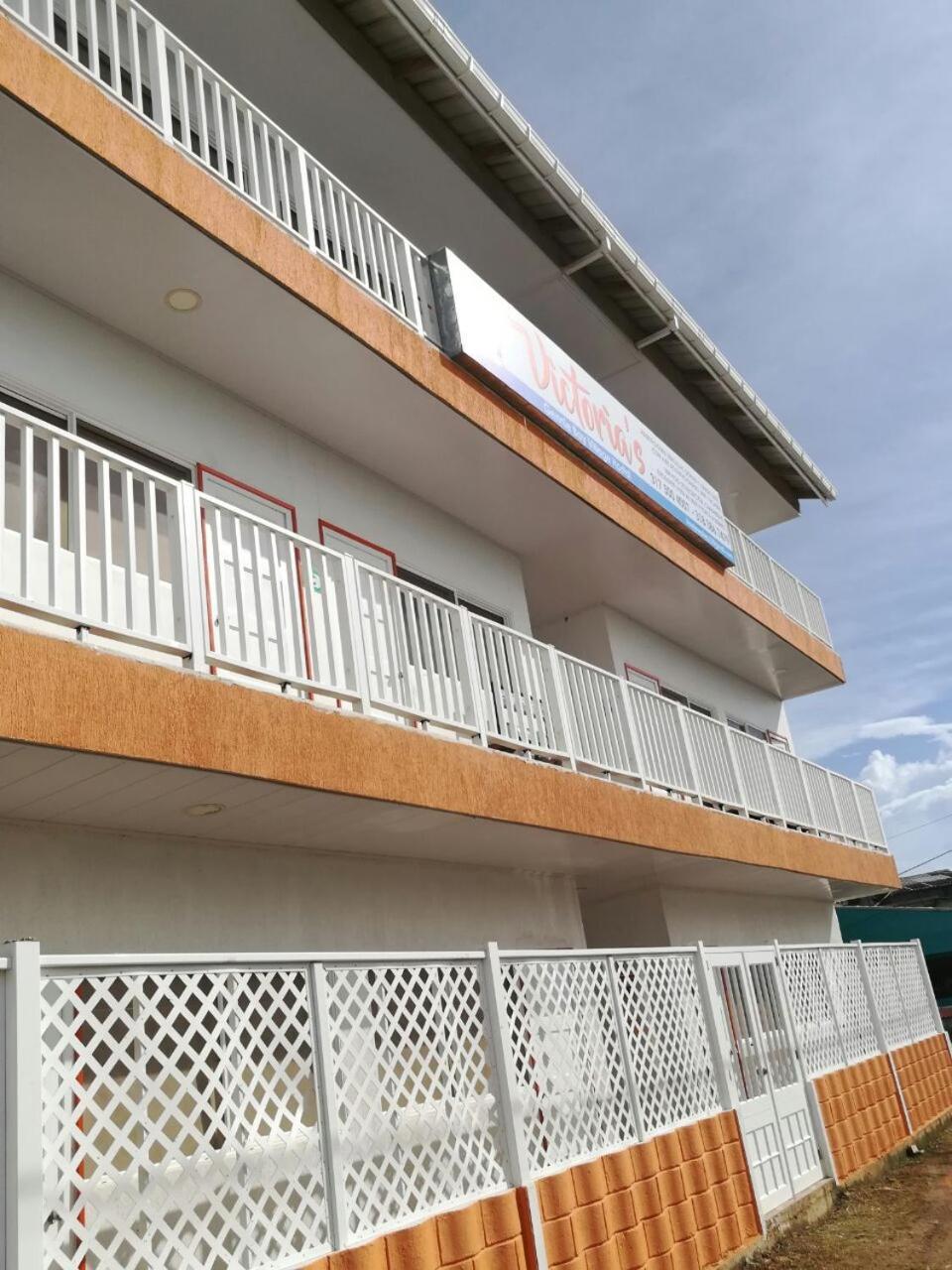 Victoria'S Gennie Bay Village Hostal San Andres  Bagian luar foto