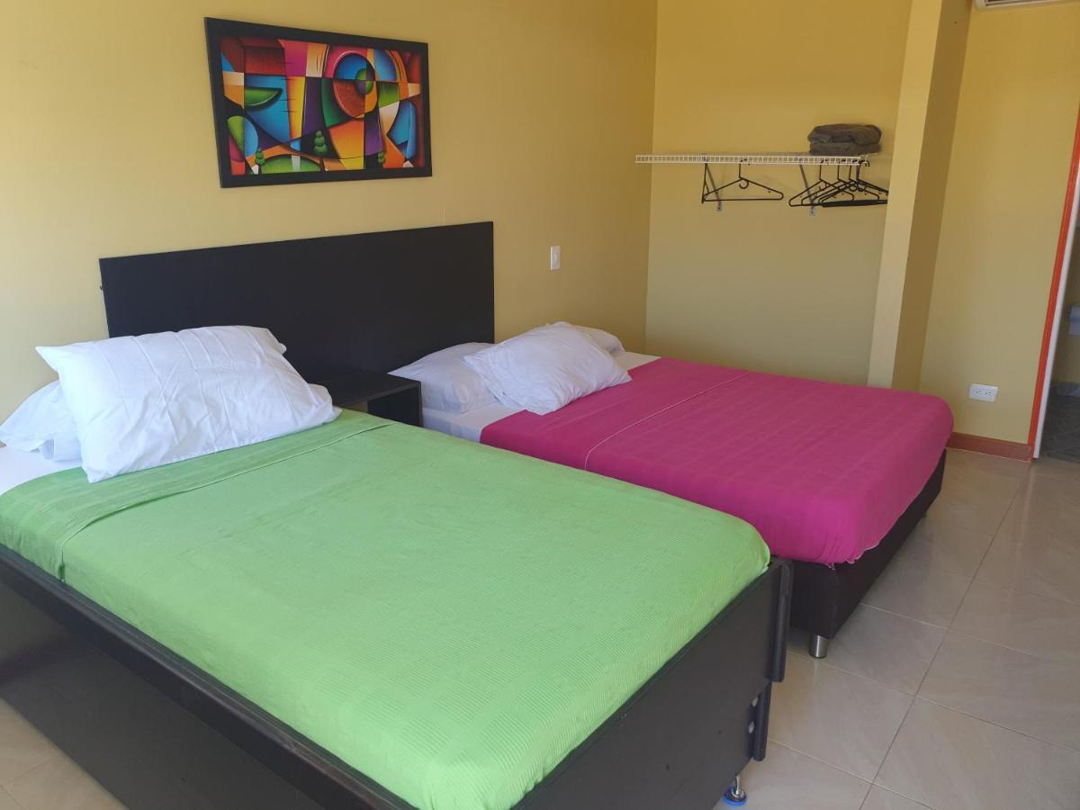 Victoria'S Gennie Bay Village Hostal San Andres  Bagian luar foto