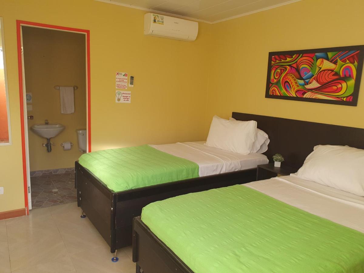 Victoria'S Gennie Bay Village Hostal San Andres  Bagian luar foto