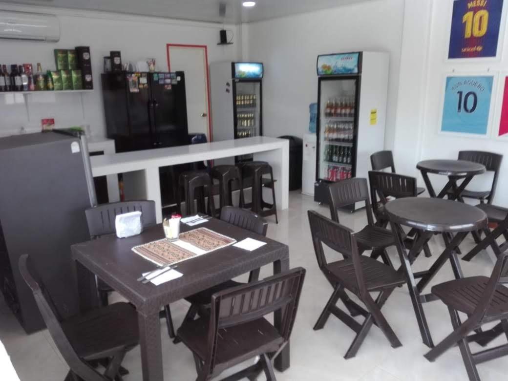 Victoria'S Gennie Bay Village Hostal San Andres  Bagian luar foto